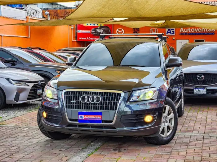 2012 Audi Q5 DE AGENCIA QUATTRO — 2