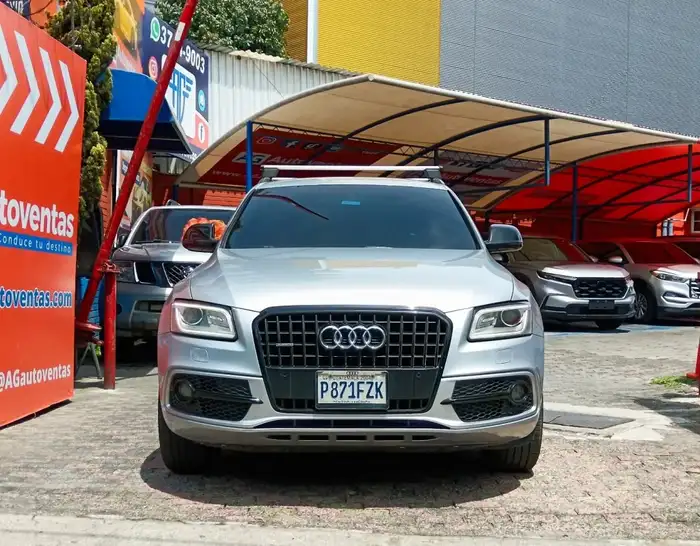 2015 Audi Q5 DE AGENCIA QUATTRO S-LINE — 2