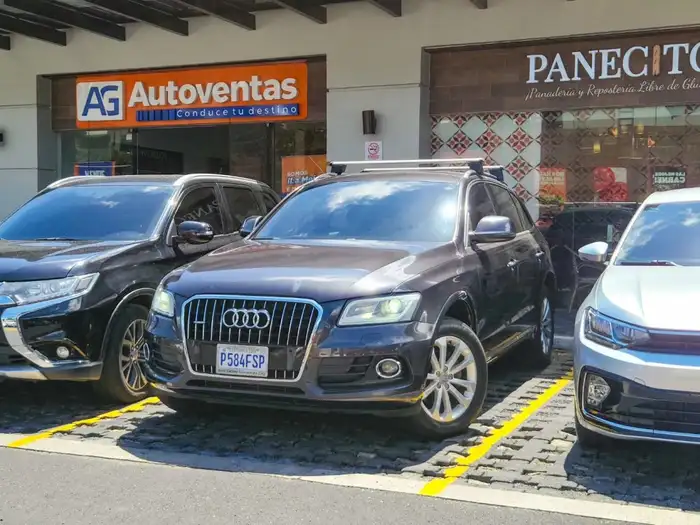 2015 Audi Q5 QUATTRO M.2015 DE AGENCIA — 2