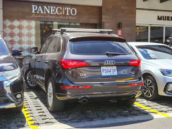 2015 Audi Q5 QUATTRO M.2015 DE AGENCIA — 4