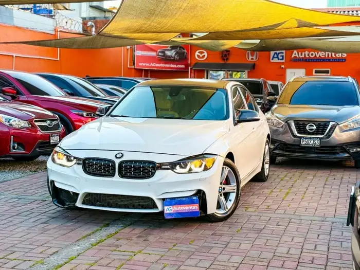 2015 BMW 320i XDRIVE — 3
