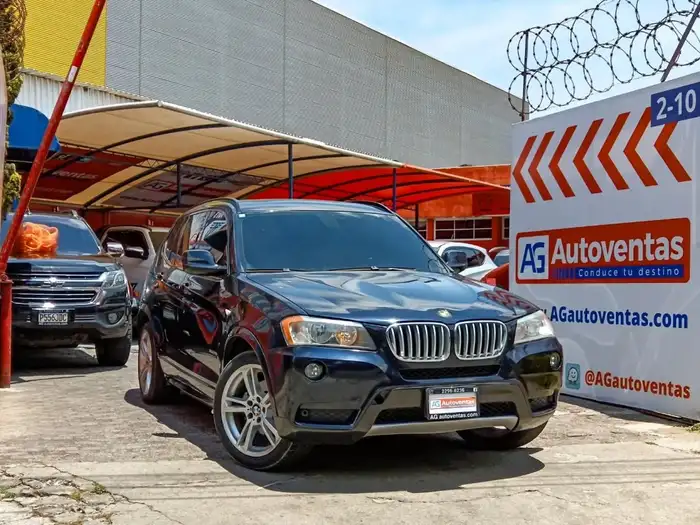 2013 BMW X3 XDRIVE 28i KIT M — 3