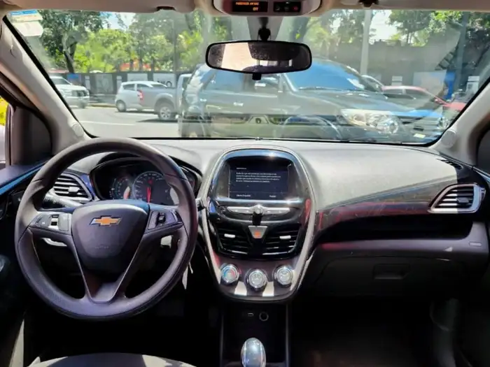 2020 Hyundai SPARK LT — 8