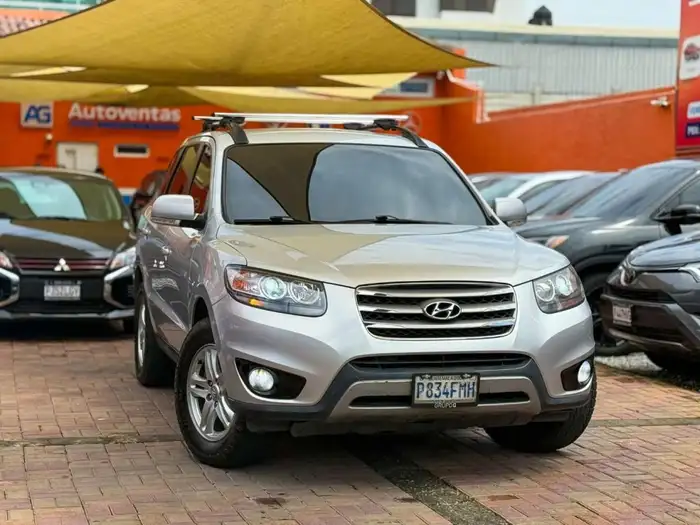 2013 Hyundai SANTA FE GL DE AGENCIA MECÁNICA — 2