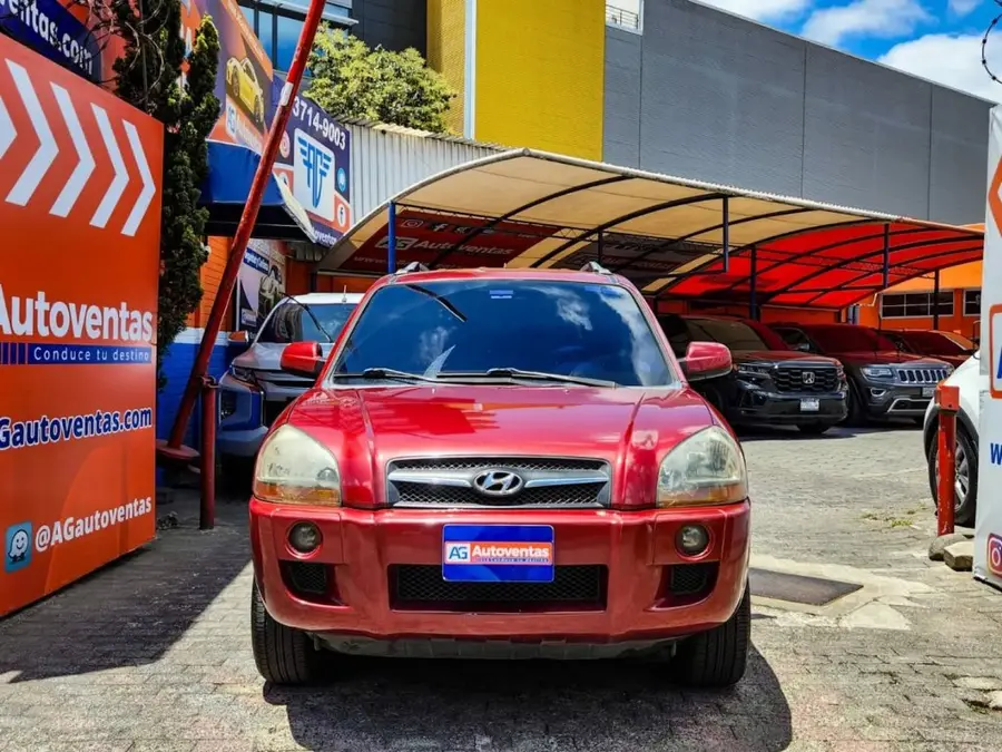 2010 Hyundai TUCSON DE AGENCIA — 2