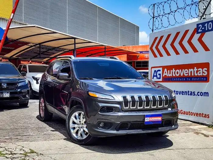 2015 Jeep CHEROKEE LIMITED 4WD — 3