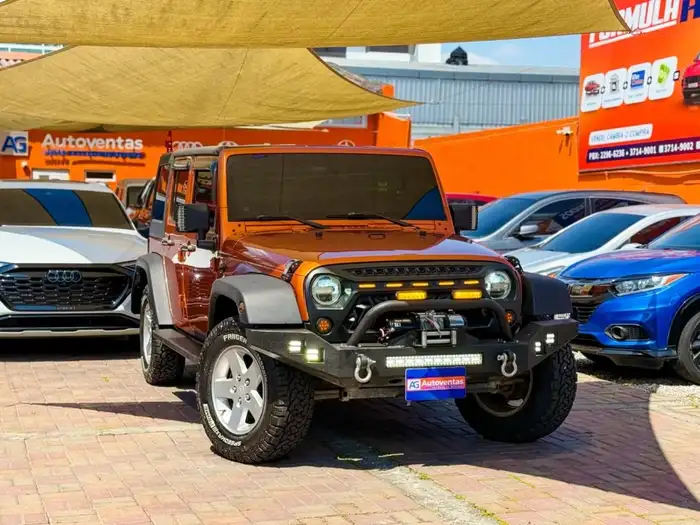 2011 Jeep WRANGLER UNLIMITED SPORT 4X4 — 2