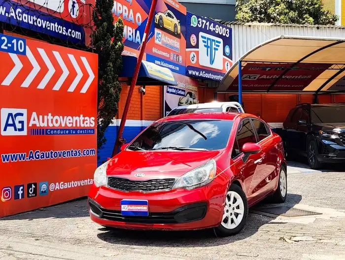 2014 Kia RIO LX — 11