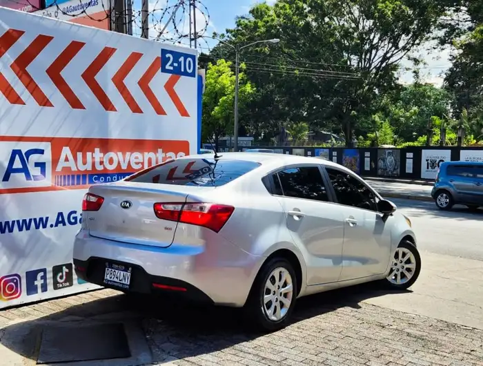 2014 Kia RIO LX — 4