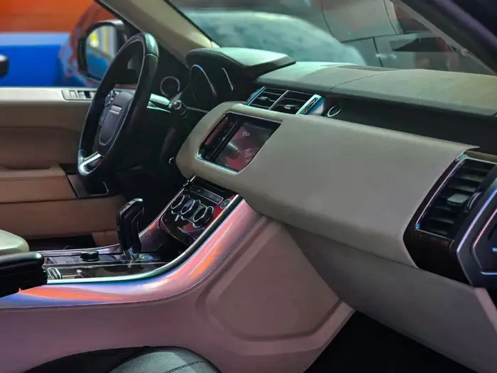 2014 Land Rover ROVER RANGE ROVER SPORT HSE 4WD — 9