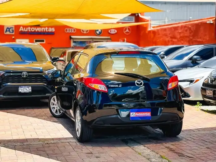 2013 Mazda 2 MECÁNICO — 4