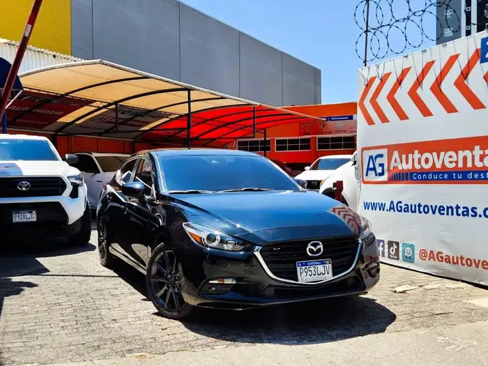 2018 Mazda 3 GRAND TOURING MECANICO — 3
