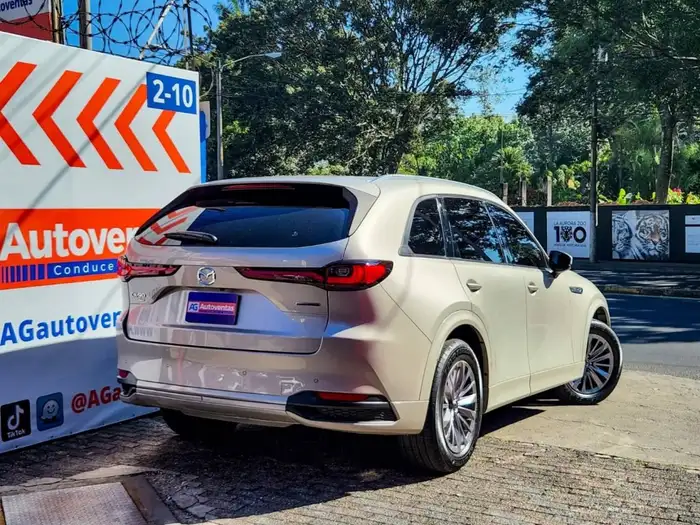 2025 Mazda CX-90 PREFERRED HYBRID AWD — 4