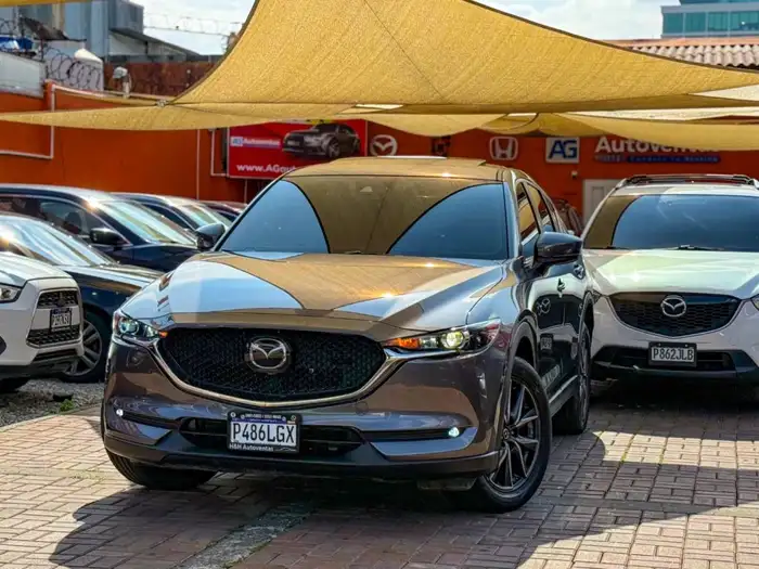 2018 Mazda CX5 TOURING — 2
