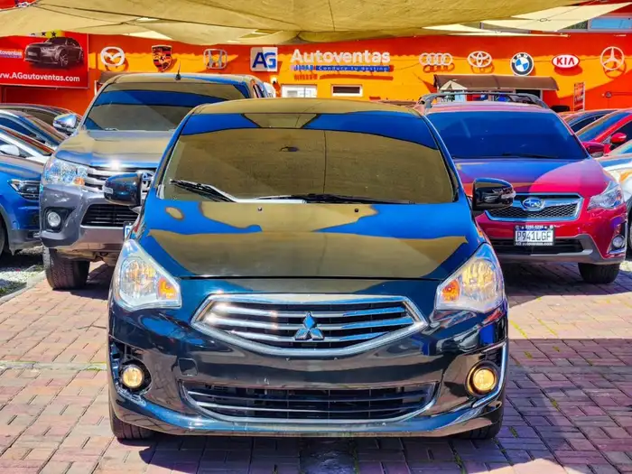 2017 Mitsubishi MIRAGE G4 ES — 1