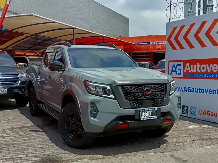 2022 Nissan FRONTIER PRO 4X DE AGENCIA — 2