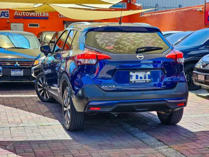 2018 Nissan KICKS P15 DE AGENCIA — 4