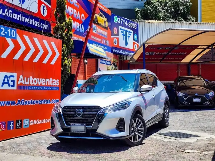 2022 Nissan KICKS DE AGENCIA — 1