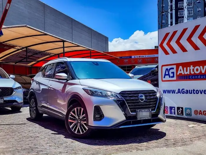 2022 Nissan KICKS DE AGENCIA — 3