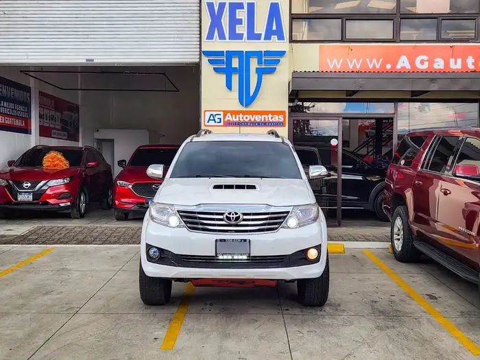 2008 Toyota FORTUNER SRV 4x4 — 11
