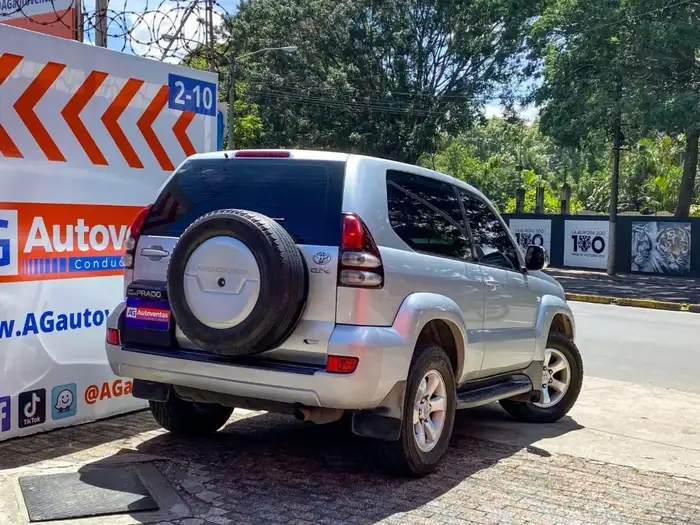 2005 Toyota LAND CRUISER PRADO GX 4X4 MECÁNICA DE AGENCIA — 5