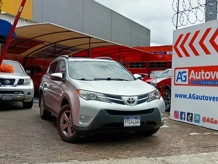 2015 Toyota RAV-4 XLE AWD — 3