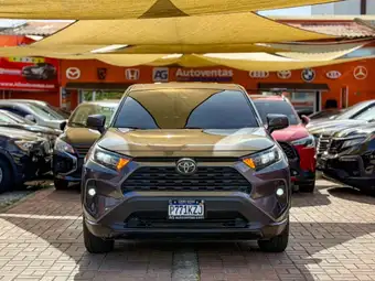 2022 Toyota RAV4 LE