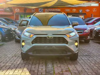 2020 Toyota RAV4 XLE FWD