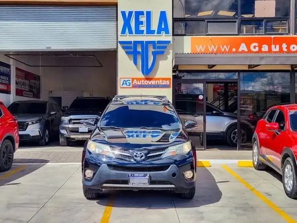 2013 Toyota RAV4 XLE — 1