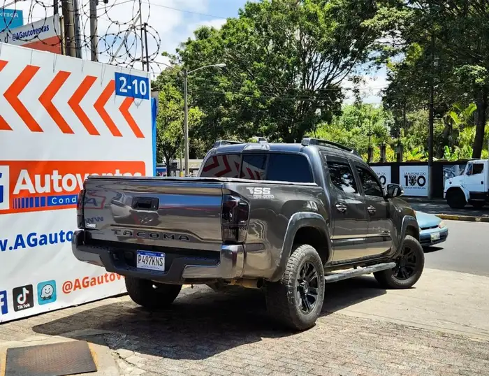 2020 Toyota TACOMA SR5 DOUBLE CAB 2WD — 4