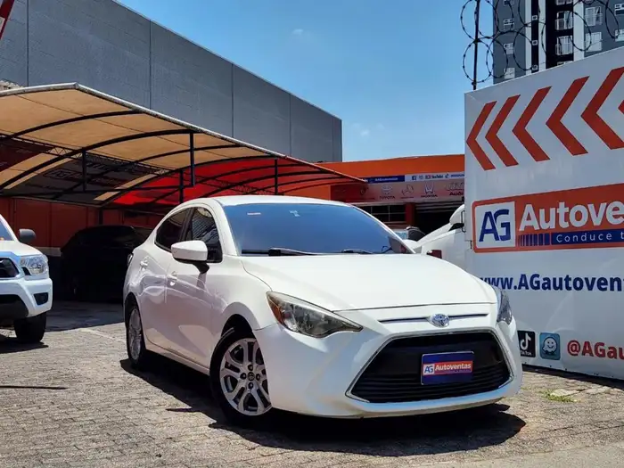 2018 Toyota YARIS iA — 3