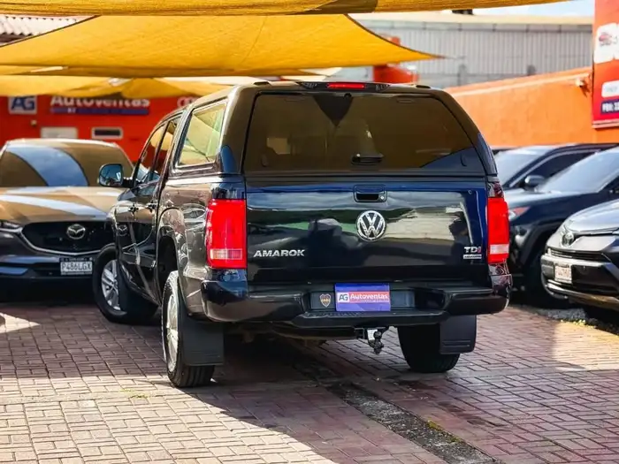 2017 Volkswagen AMAROK 4MOTION MECÁNICO DE AGENCIA — 4