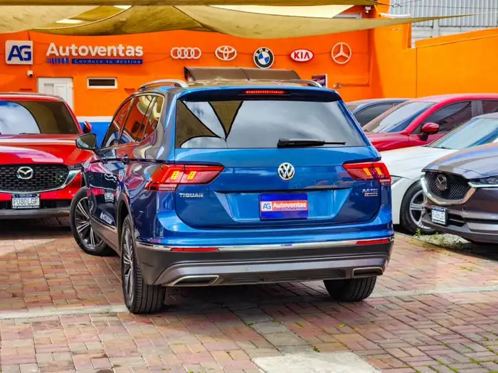 2020 Volkswagen TIGUAN HIGHLINE 4MOTION DE AGENCIA — 4