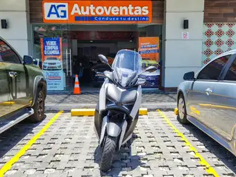 2024 Yamaha X-MAX 300 DE AGENCIA