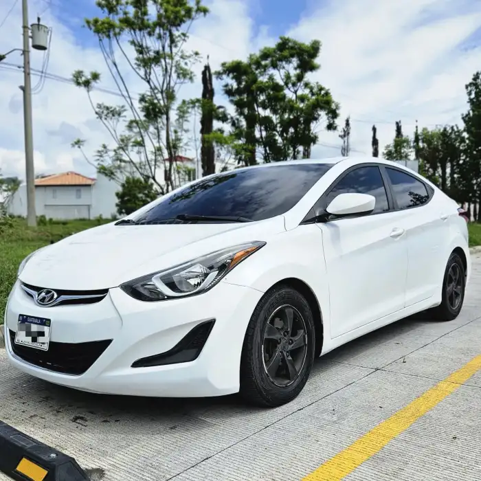 2015 Hyundai Elantra — 1