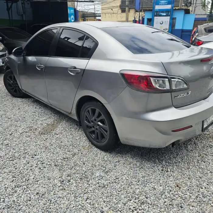 2012 Mazda 3 — 4