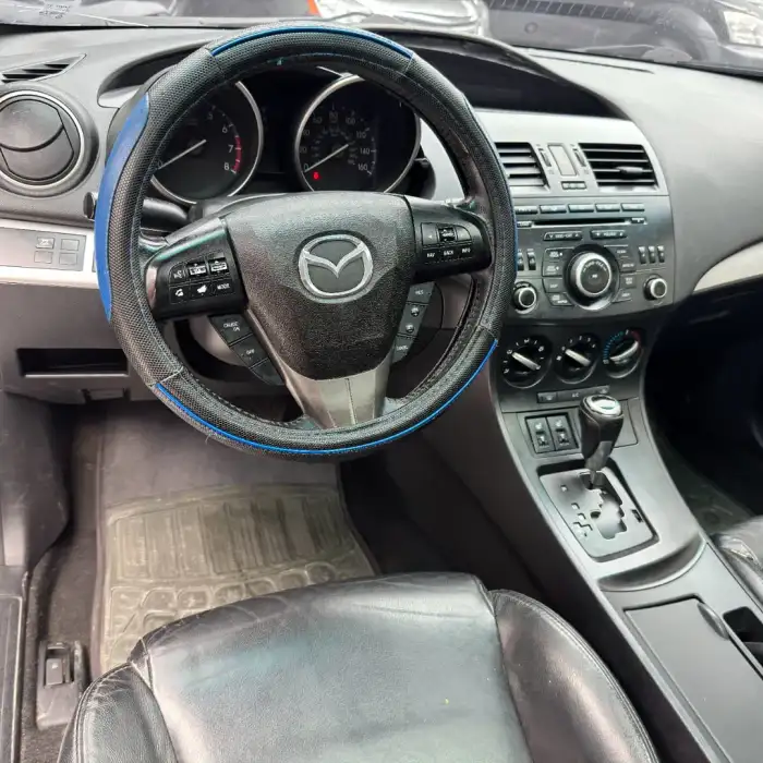 2012 Mazda 3 — 8