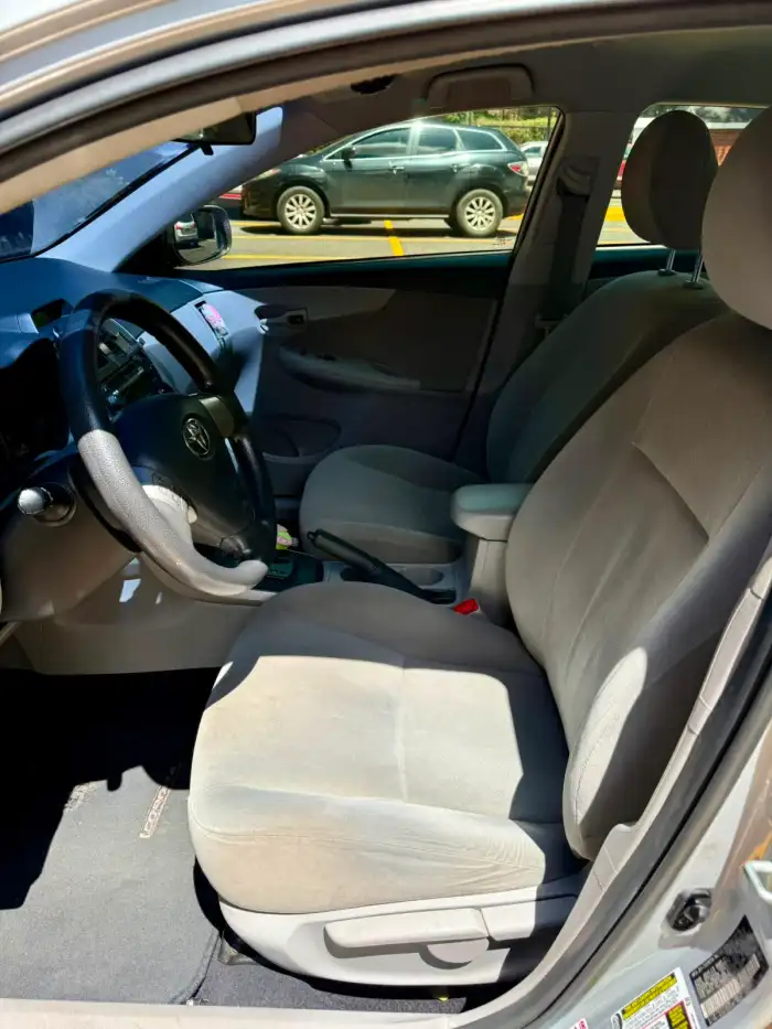 2013 Toyota COROLLA LE 2013 EN EXCELENTE ESTADO — 5
