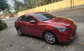 2017 Toyota YARIS iA