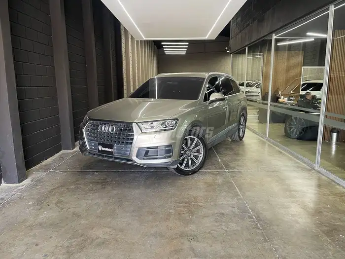 2016 Audi Q7 — 1