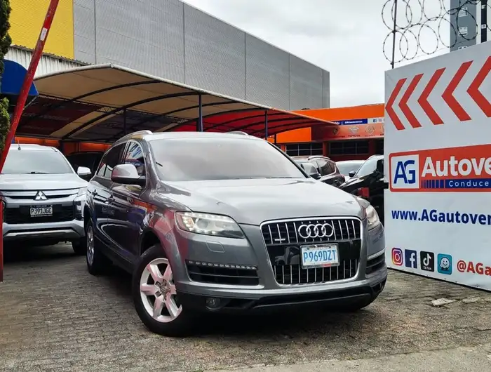 2011 Audi Q7 — 3