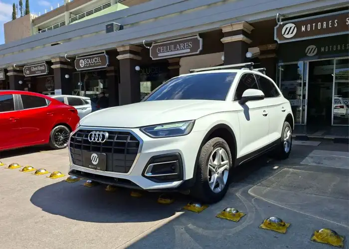 2022 Audi Q5 — 1