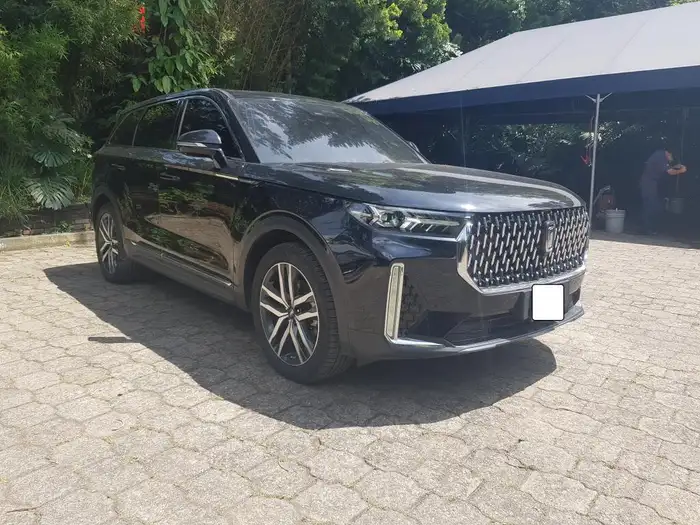 2025 Bestune T99 — 1