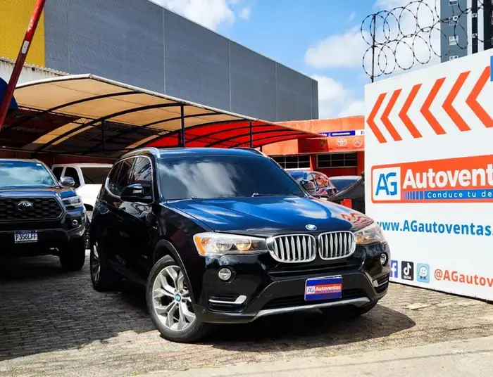 2017 BMW X3 — 3