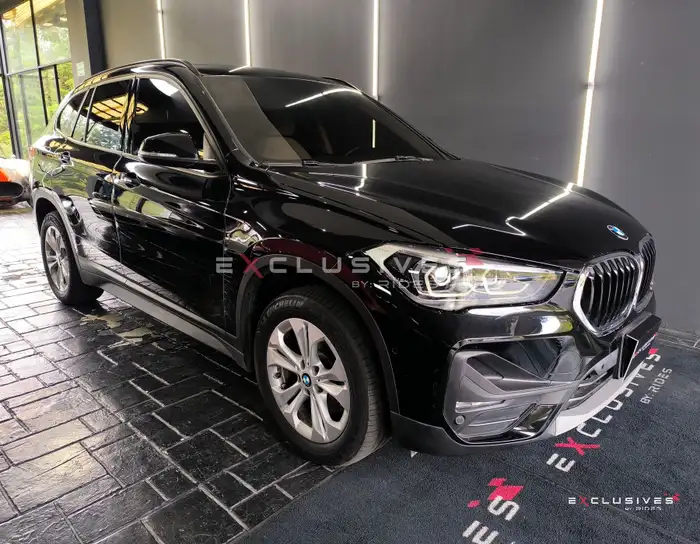 2021 BMW X1 — 1