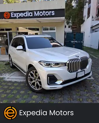 2022 BMW X7