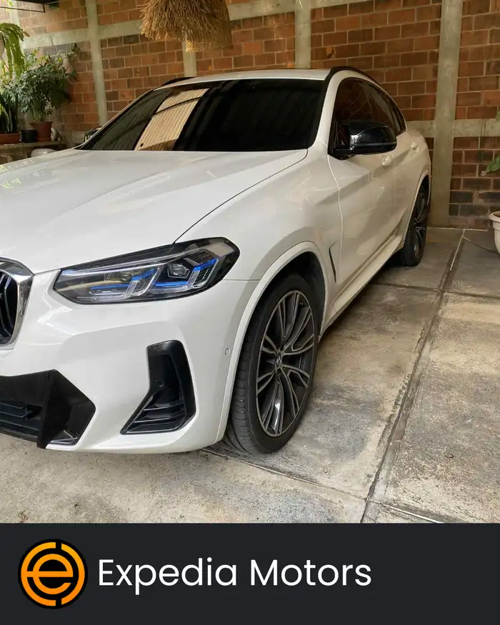 2023 BMW X4 — 1