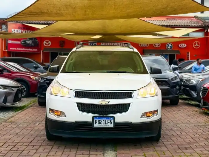 2012 Chevrolet TRAVERSE — 1