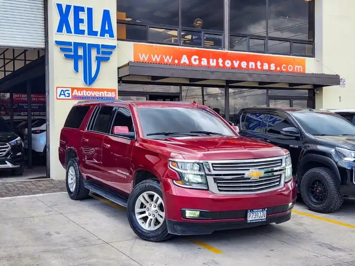 2017 Chevrolet Suburban — 3
