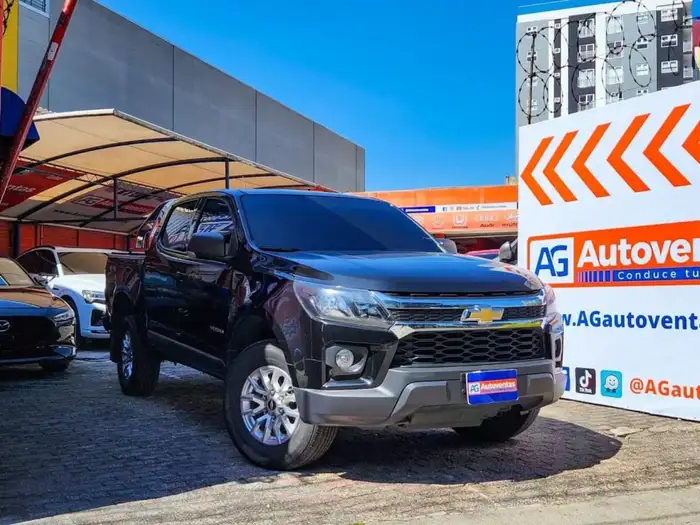 2023 Chevrolet Colorado — 3